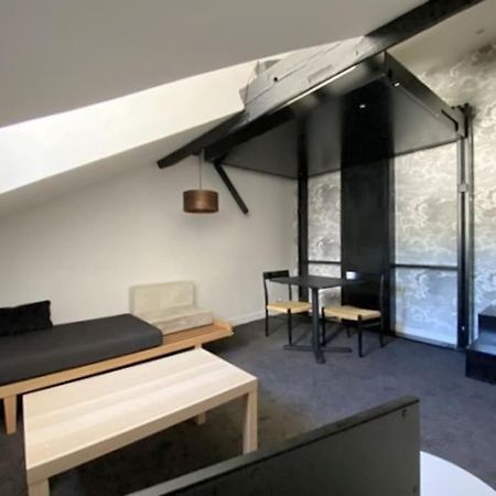 Superbe Studio Avec Terrasse - Cathedrale Nantes Kültér fotó