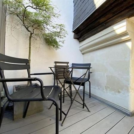 Superbe Studio Avec Terrasse - Cathedrale Nantes Kültér fotó